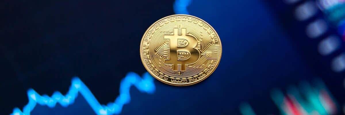 Read more about the article What is Blockchain Gaming?  How to Get Into It?